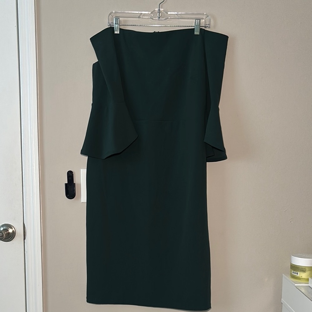 H&M Strapless Dark Green Midi Dress with Trumpet Sleeves